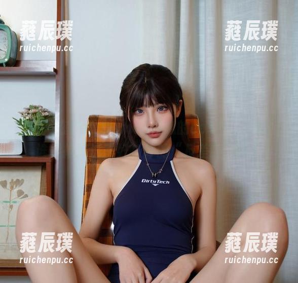 Cat Demon喵崽 蕾丝尽在Cat Demon喵崽的cos中,是啊,谁能拒绝这美好身体的“反差萌”呢?